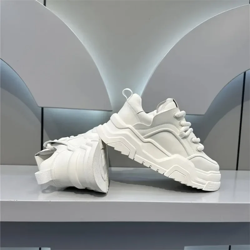 Sepatu Pria Gaya Desainer Puti - Mens Fashion Trainers 2025 ulasan dan harga