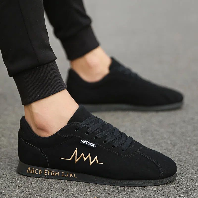 Sepatu Sneakers Pria Musim Pan - Mens Fashion Trainers 2025 ulasan dan harga