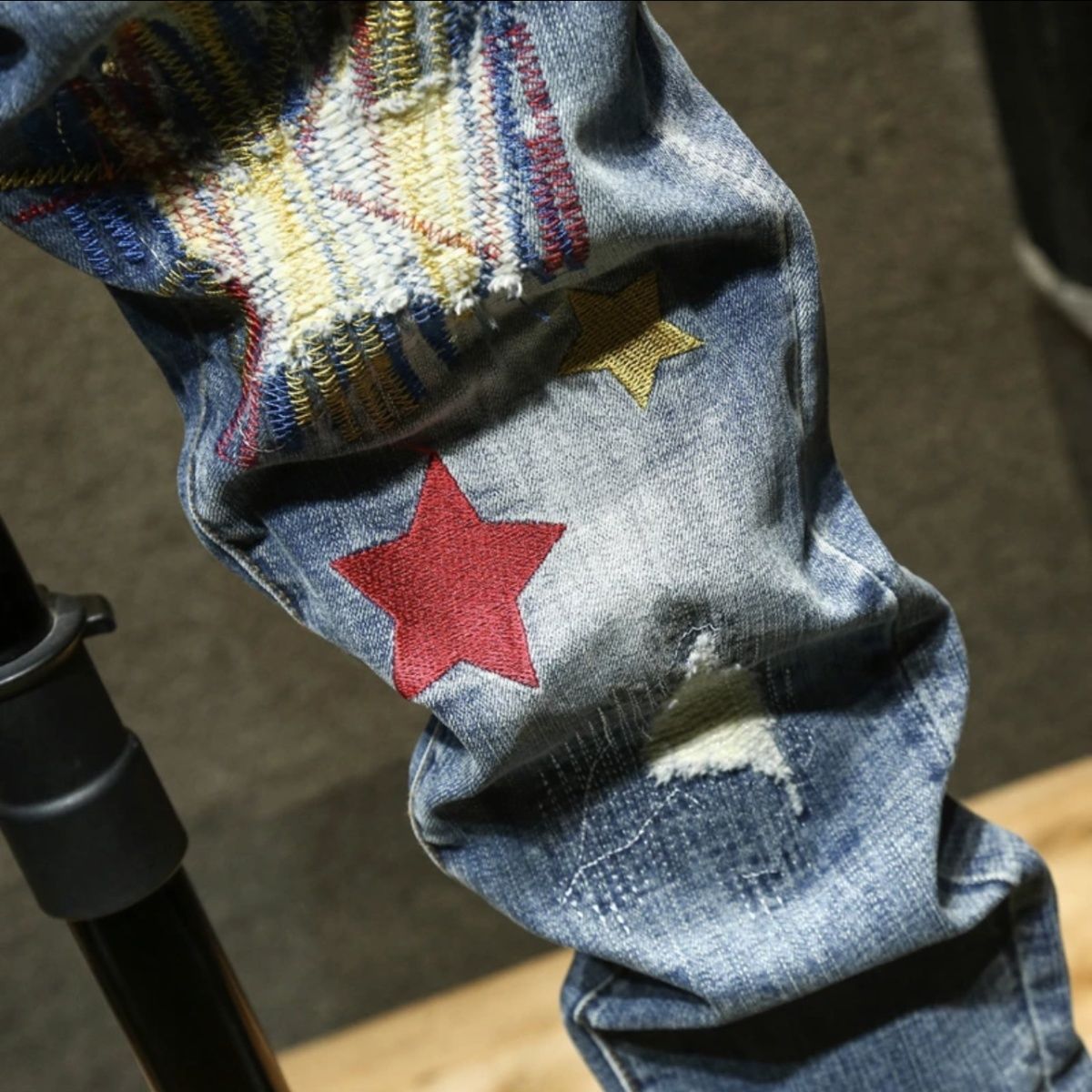 Celana Jeans Pria Bordir Sobek - Men'S Fashion Jeans 2025 ulasan dan harga